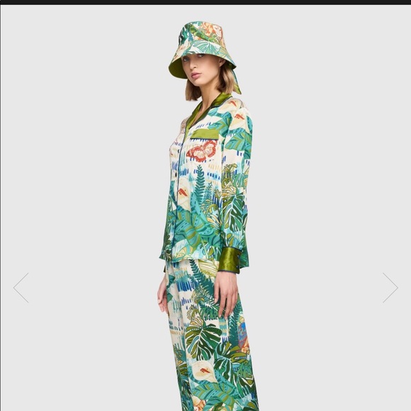 leo lin tropical silk pyjama top - Picture 12 of 12